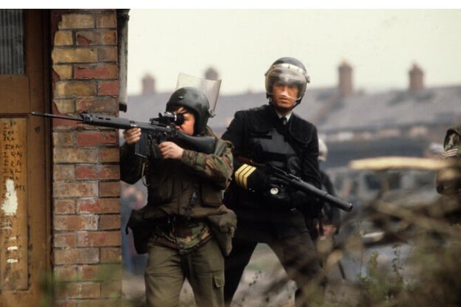 2 Hour Terror and Mural History Belfast taxi Private Tour - Falls Road Murals, International Wall to Bobby Sands