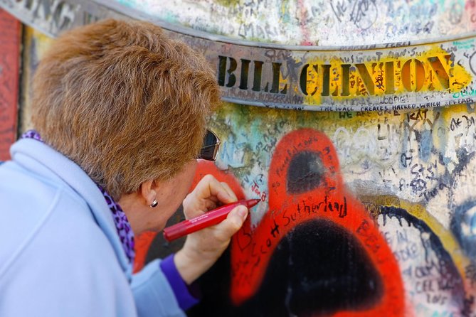 2 hours Belfast Original Drivers The Troubles Black Taxi Tour - Key highlights worth your time