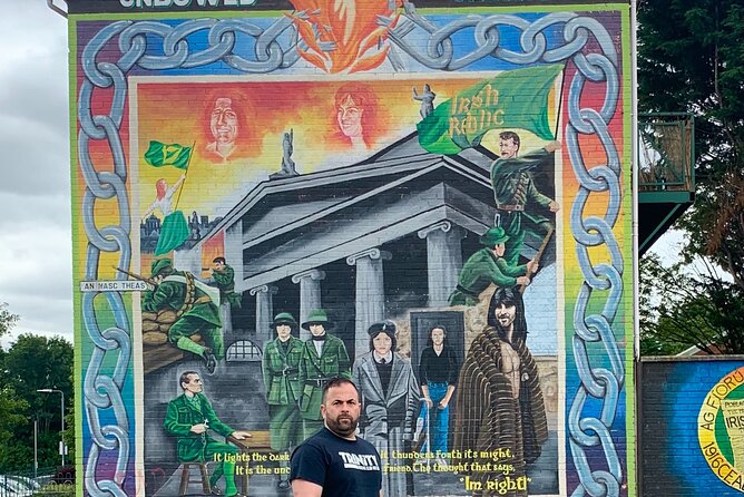 Award Winning Exclusive 2 Hr Private Belfast Black Taxi Cab Tour - Shankill Road murals: loyalism, bonfires, and long timelines