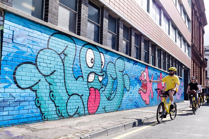 Belfast Bike Tours - Shankill Road and Kelly’s Cellars: learning Belfast through neighborhoods and local stops
