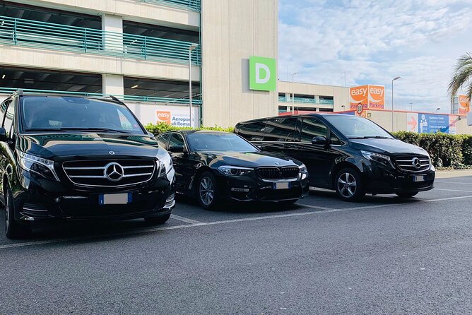 Belfast City Airport (BHD) to Belfast Accommodation - Arrival Private Transfer - Meeting your driver: name sign, luggage help, and clean comfort