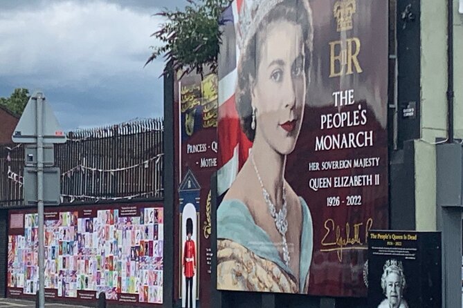 Belfast city and Mural 4 hour tour - Private Transportation and Pickup: Why It Matters in Belfast