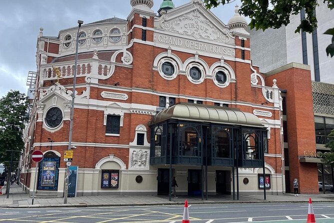 Belfast City Walking Tour - Wee Walks Big Talks - Stop 2: The Grand Opera House and Belfast’s older building story