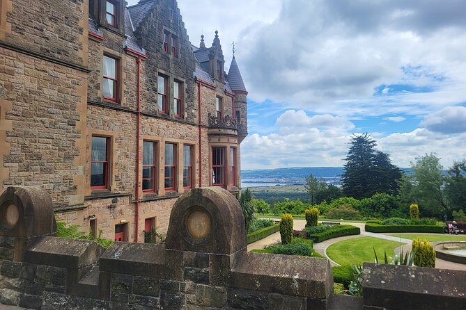 Belfast & Giants Causeway Luxury Mercedes Private Tour for 6 pax - Your day plan: coast in the morning, Belfast at the end