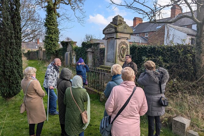 Bespoke Friars Bush Ancient Graveyard Tour - What fast-track, private access, and wireless audio actually change
