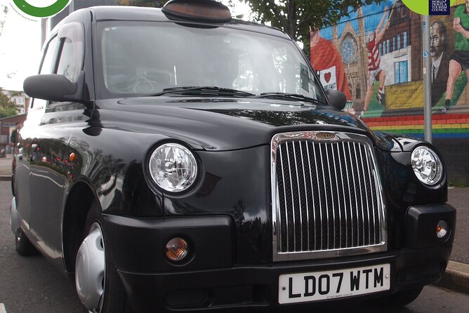 Black Taxi Mural "Tour Like A Local" - Key things that make this tour work