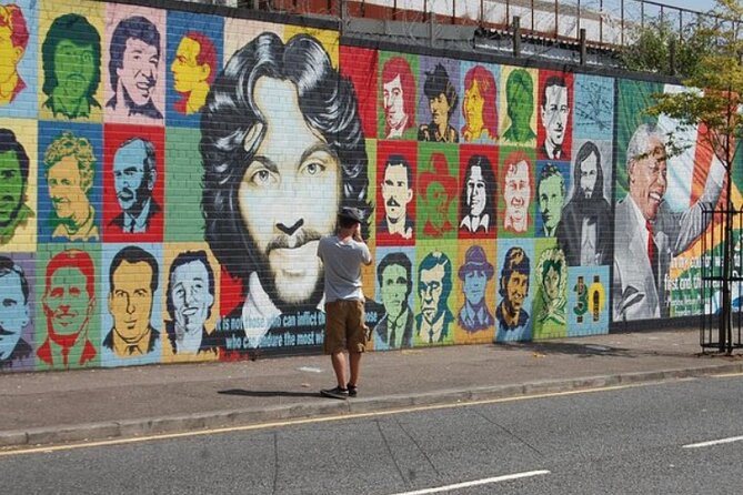 Cab Tours Belfast Famous Black taxi tours 2 hrs The Troubles - Why black taxi Troubles tours are more than sightseeing