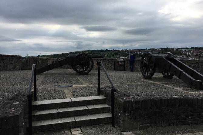 Derrie Danders: Highlights of the Walled City a Self-Guided Audio Tour - Should you book this self-guided walled city tour