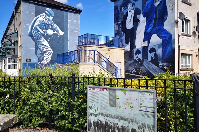 Derry City: The troubles Bogside walking tour - Meeting at the Museum of Free Derry, then into the Bogside