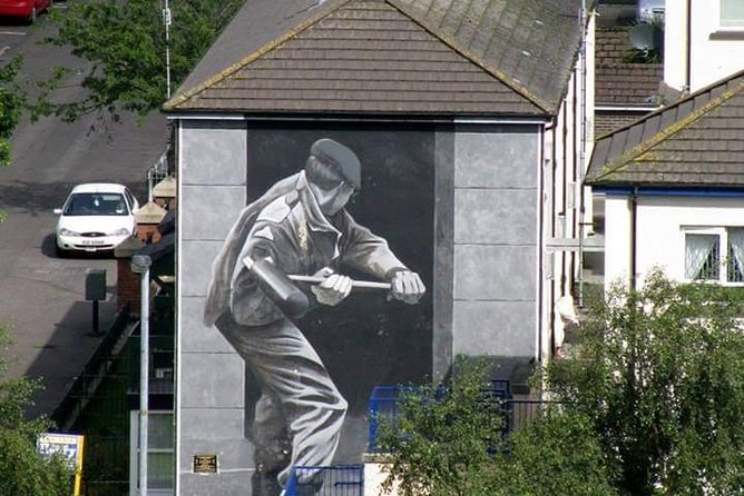 Derry Londonderry Private Full Day Tour From Belfast - Free Derry Corner: the photo stop with real meaning