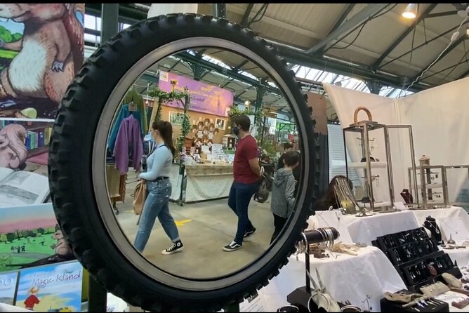 Discover Belfast with St. George's Market Minivan Tour - Ulster Museum and Queen’s University, the smart combo for first-timers