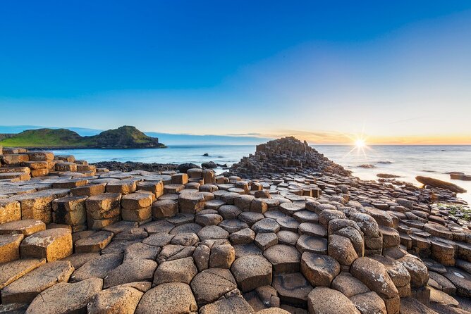 Enchanted Shores: Belfast to Giant’s Causeway - Your Belfast window: 1.5 hours to get oriented