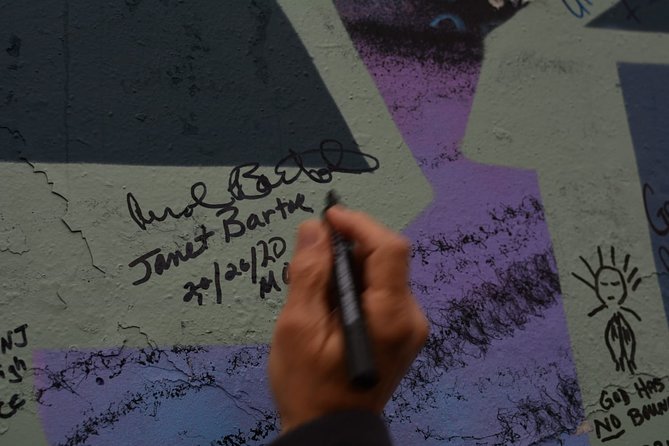 Falls road Murals Walking Tour with former prisoners - Stop focus: Bobby Sands mural and what it teaches you to look for