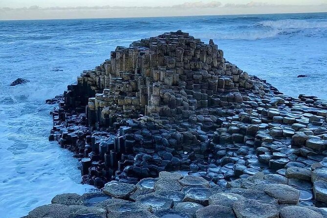 Giant's Causeway and Belfast City Murals Tour inc Game of Thrones Dark Hedges - Getting From Sixt Cruise Port Without Losing Your Morning