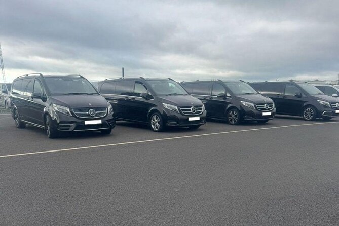 Giant’s Causeway, Luxury Private Tour from Belfast, 1-7 people - Ballintoy Harbour: limestone cliffs, quick coastal calm, great photos