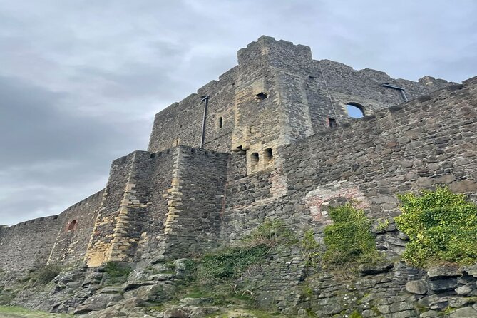 Giant's Causeway Tour including Game of Thrones Sites from Belfast - Bushmills Distillery: you get time to browse and buy