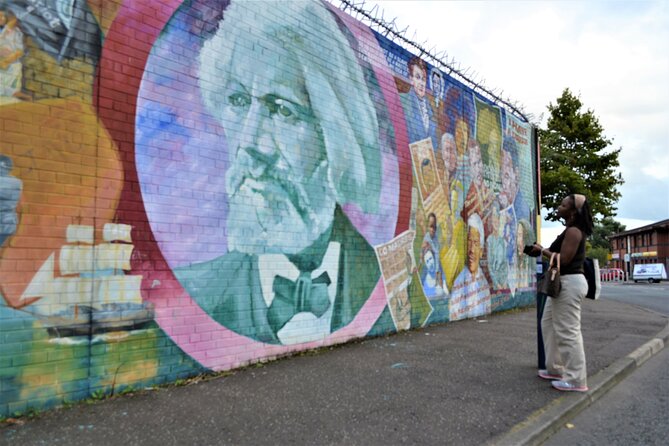 Highlights of Belfast sightseeing 4 hours private tour - Price and value for up to 7 people