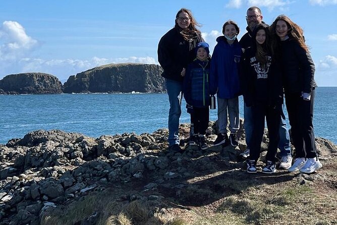 Luxury Giants Causeway Tour in Mercedes + FREE Belfast Mural Tour - Dunluce Castle and Dunseverick: quick castle hits with big payoff