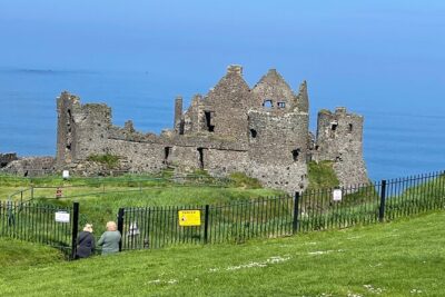 Luxury Tour of Giants Causeway from Belfast