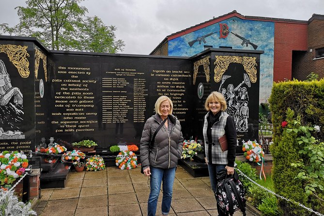Official World Famous Belfast Taxi Tour ™ - Garden of Remembrance and the “last 10 minutes” that make it stick