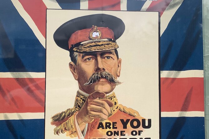 Original Drivers Belfast Taxi/Cab Tour 2 hour private adventure - Shankill Road murals, bonfires, and the hanging jail stop