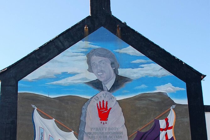 Original Private Belfast Troubles and Peace Cab/Taxi Tour 2 Hours - Peace Walls and Bombay Street: writing, burning, and the shape of fear