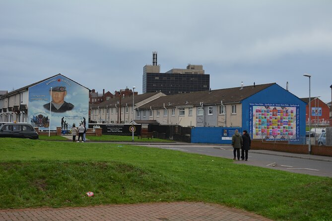 Private 1 Hour Belfast Taxi cab Tour - Price and value: what $68.68 buys you in Belfast