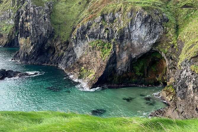 Private Giant's Causeway Tour including Game of Thrones Sites - A Belfast day trip that actually fits 6 big stops