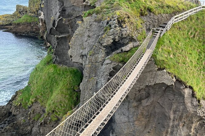 Private Giant's Causeway Tour including Game of Thrones Sites - Private pickup and timing: why 7 to 8 hours can work