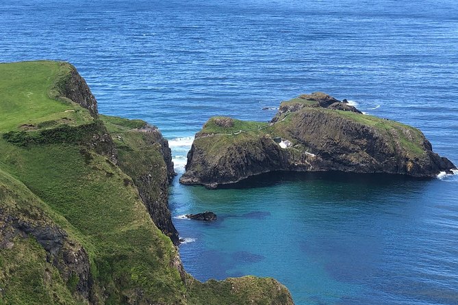 Private Giants Causeway & Antrim Coast Tour - Dunluce Castle and Bushmills Distillery: Pick Your “Extra” Level