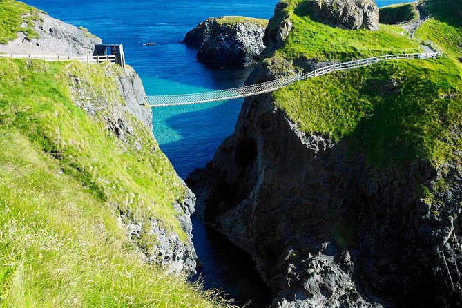 Private Tour: 'Game of Thrones' and Giant’s Causeway Full-Day Tour from Belfast - Getting picked up in Belfast and the calm pace that saves your energy
