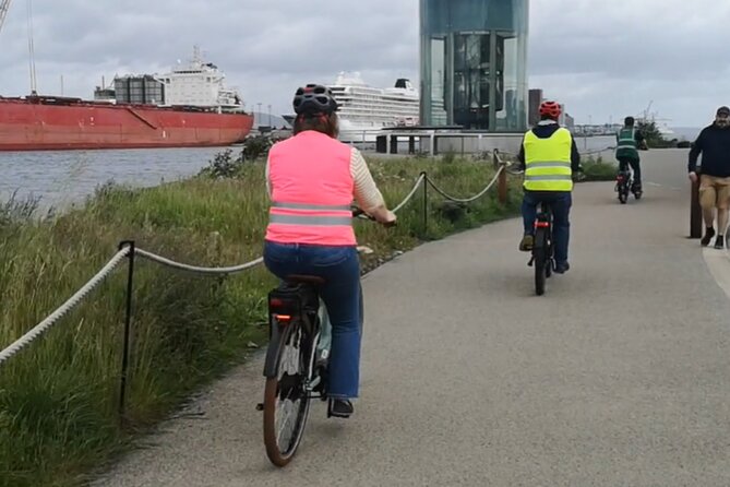 Ride Belfast in Style with an E Bike Tour - Titanic Quarter and the Named Stops You’ll Want to Photograph