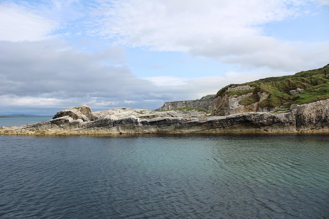 Small Group Giant's Causeway Day Tour from Belfast - The Dark Hedges, Game of Thrones fans and the quick walk