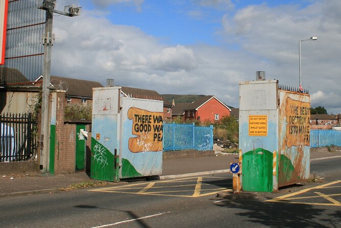 The Troubles Tour- Two Stories, One Journey - Shankill Road: UVF mural and the Shankill Bomb Site